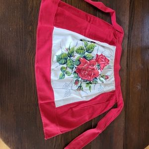 Vintage holiday apron, roses